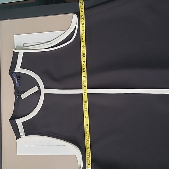 Madewell Sleeveless Blouse | Size Large | NWT - Picture 3 of 5